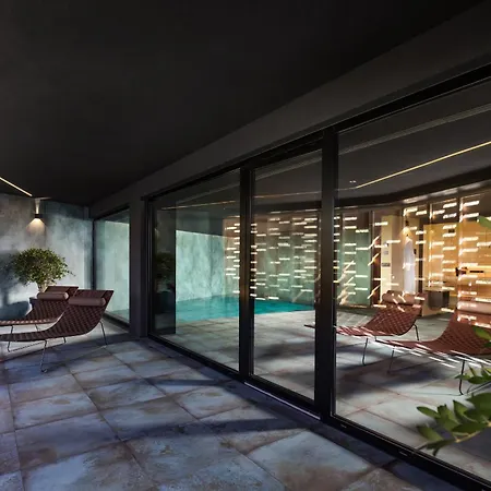 3,0 Near For 8 People With Indoor And Outdoor Pool & Wellness Villa