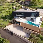 3,0 Near For 8 People With Indoor And Outdoor Pool & Wellness Villa Abbazia