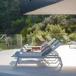 3,0 Near For 8 People With Indoor And Outdoor Pool & Wellness Villa Abbazia