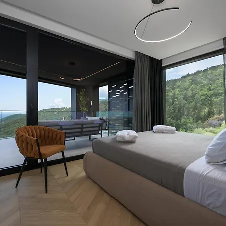 3,0 Near For 8 People With Indoor And Outdoor Pool & Wellness Villa *